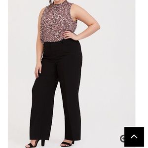 BNWT Torrid Black Structured Trousers sz 18R